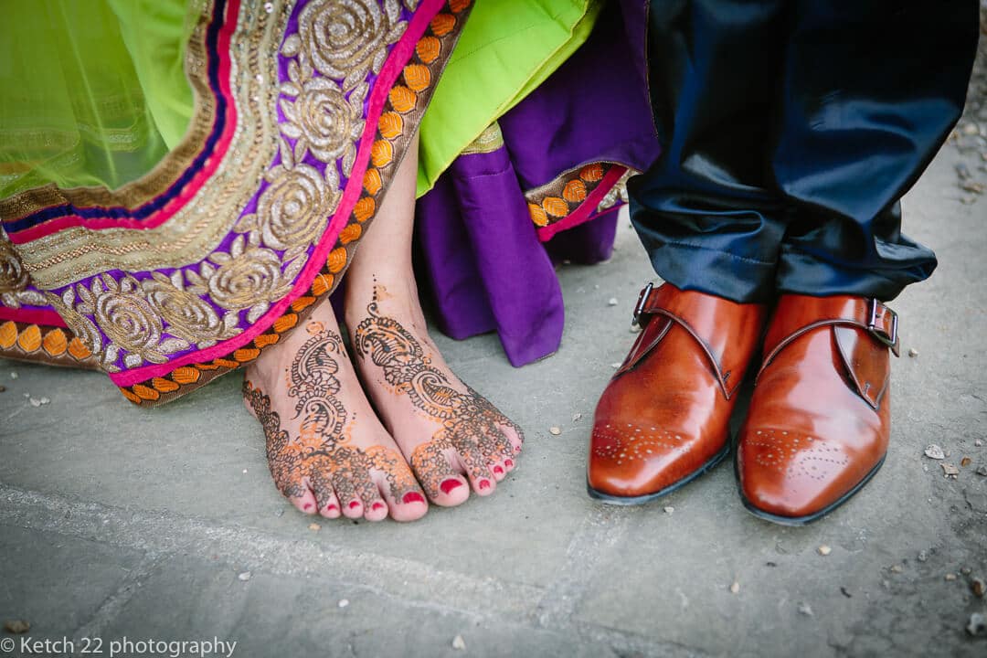 Shoe details for wedding photography and photo tours in Spain