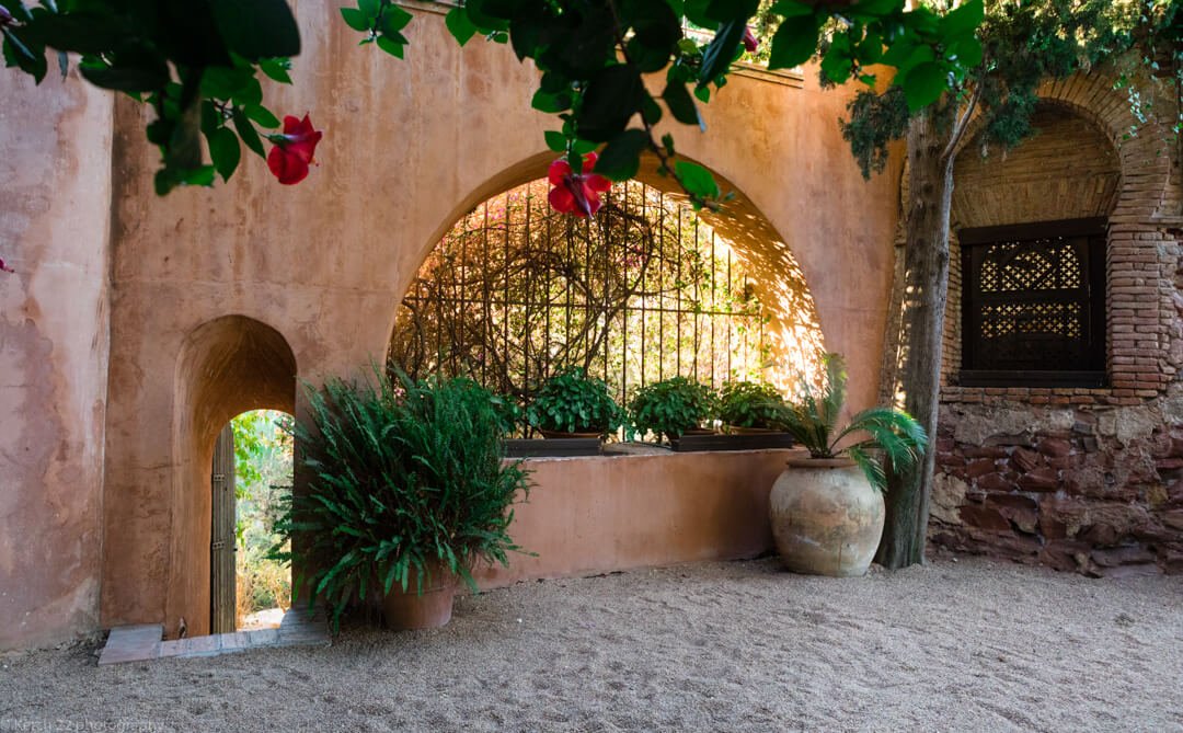 Beautiful moorish garden details at Castillo de Santa Catalina wedding venue